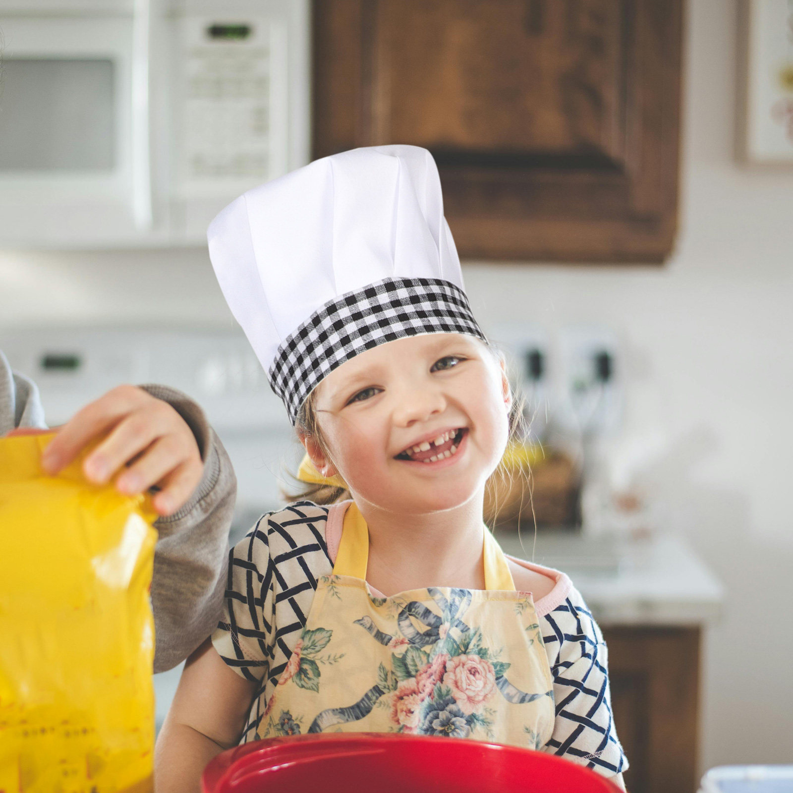 Kitchen Kids Baking Set - 1 juego de delantal y gorro