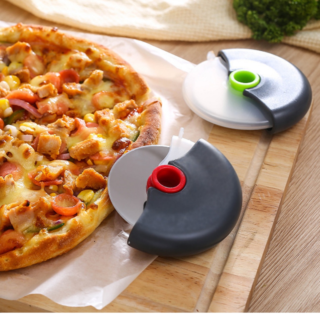 Cuchillo Cortador de Pizza Red - Kitchen Roller Baking reseña y precio